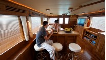 Yacht MISS KULANI -  Salon Bar